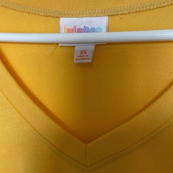 Lularoe/ Iris Tunic​​​​​​​​​​ - Picture 3 of 10